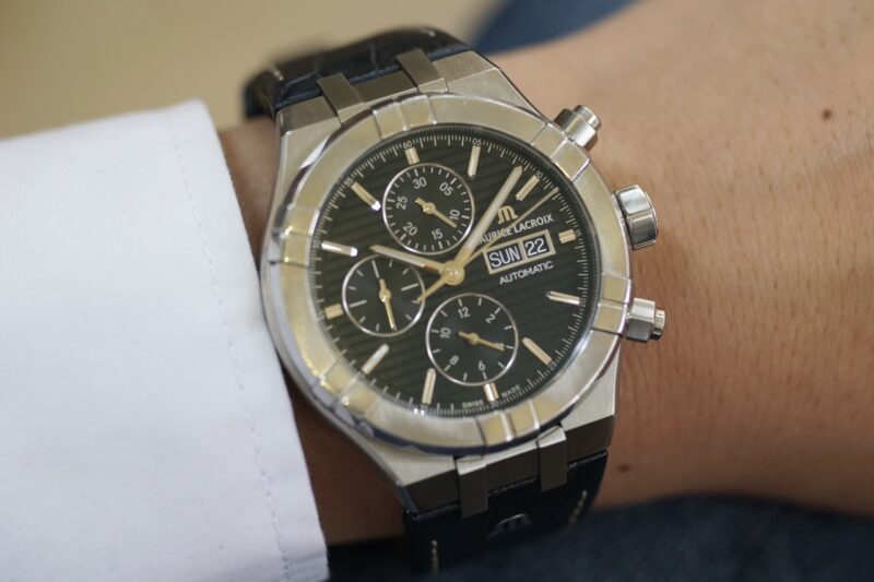 MAURICE LACROIX AIKON CHRONOGRAPH AI6038-SS001-330-1