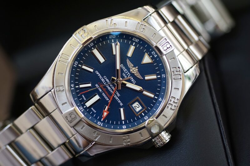 Breitling Avenger GMT II like new fullbox mặt xanh