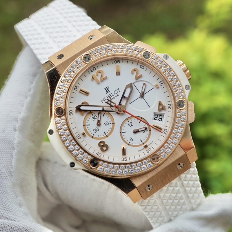 đồng hồ Hublot Big Bang Gold White Diamonds 341.PE.230.RW.114 cũ chính hãng