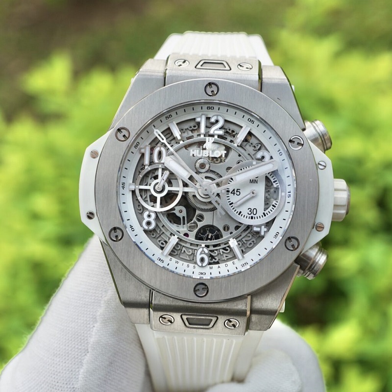 đồng hồ Hublot Big Bang Unico Titanium White 42mm 441.Ne.2010.Rw cũ chính hãng