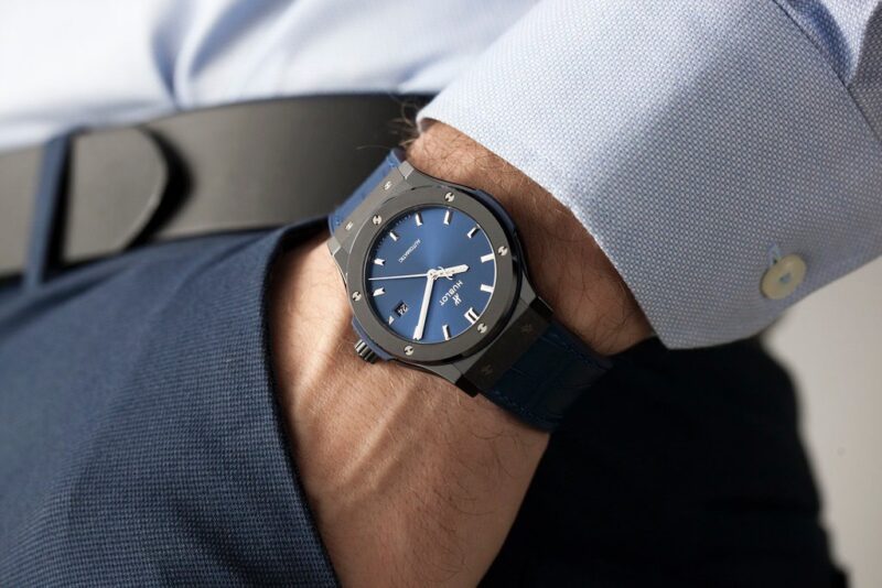 Đồng Hồ Hublot Classic Fusion Ceramic Blue 42mm 542.CM.7170.LR