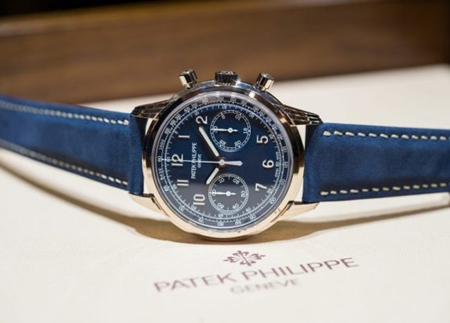 Cách nhận biết đồng hồ Patek Philippe chính hãng