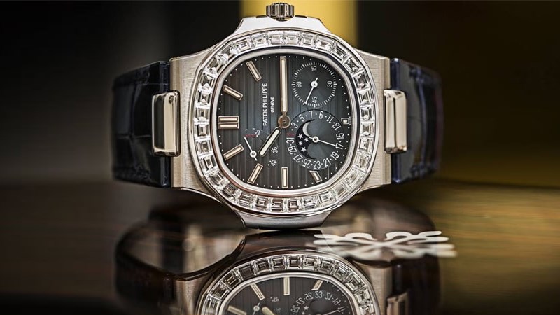 Cách nhận biết đồng hồ Patek Philippe chính hãng