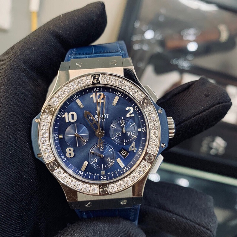 Đồng hồ Hublot có chống nước không?