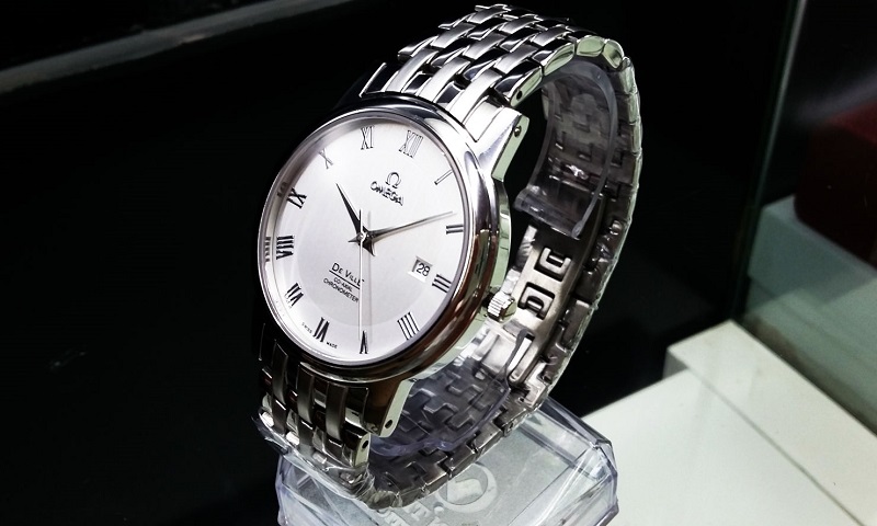 giá đồng hồ Omega Deville