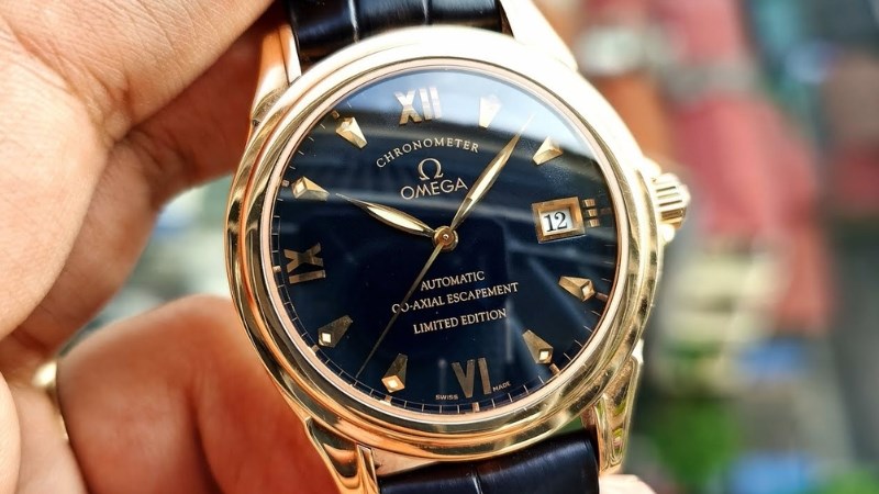 giá đồng hồ Omega Deville