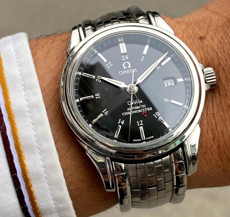 giá đồng hồ Omega Deville