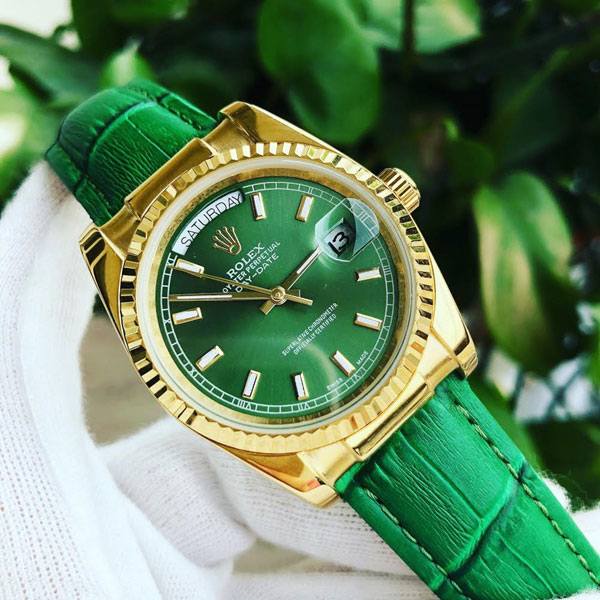 Giá đồng hồ Rolex dây da 