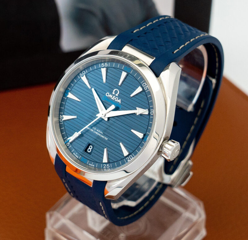 Đồng Hồ OMEGA SEAMASTER AQUA TERRA 220.12.41.21.03.001 Cũ Chính Hãng