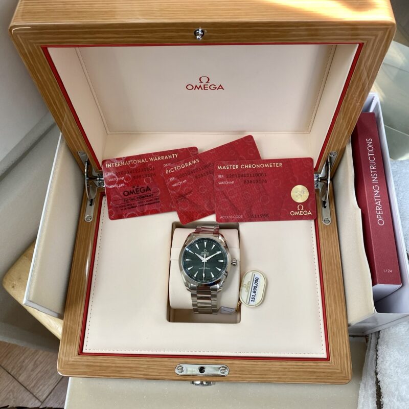 Đồng hồ OMEGA AQUA TERRA 150M GREEN CO‑AXIAL MASTER CHRONOMETER 220.10.41.21.10.001 Cũ