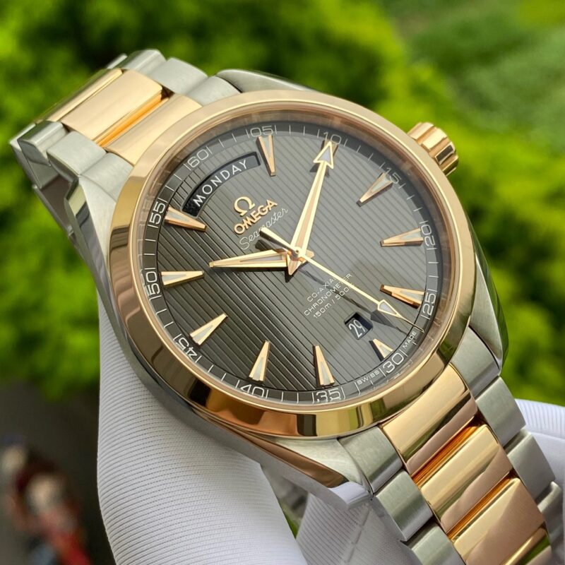 Đồng Hồ Omega Seamaster Aqua Terra Day Date 231.20.42.22.06.001 Cũ