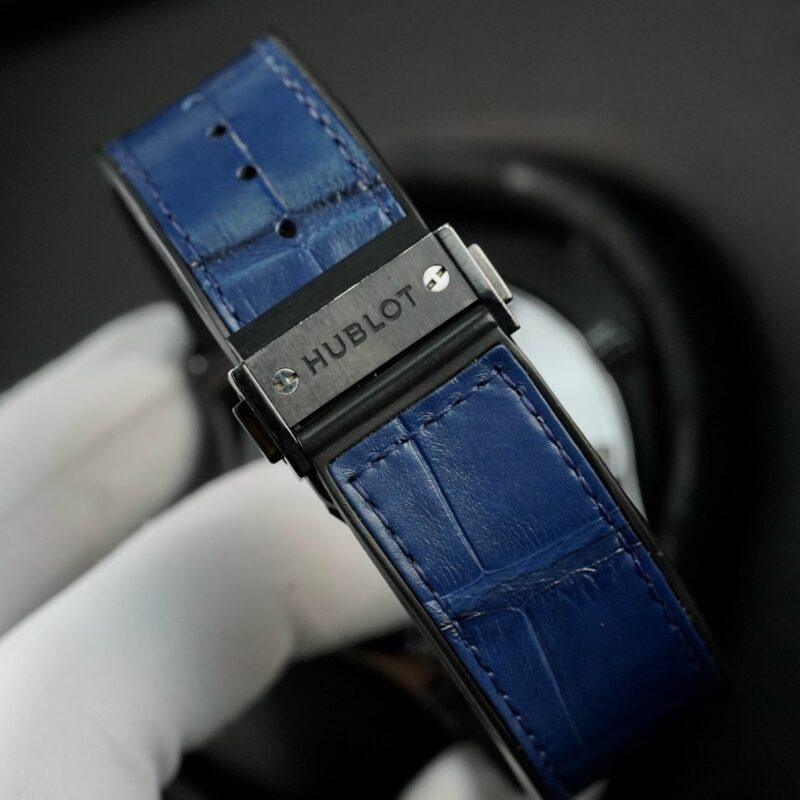 Đồng Hồ Hublot Classic Fusion Ceramic Blue 542.CM.7170.LR Cũ