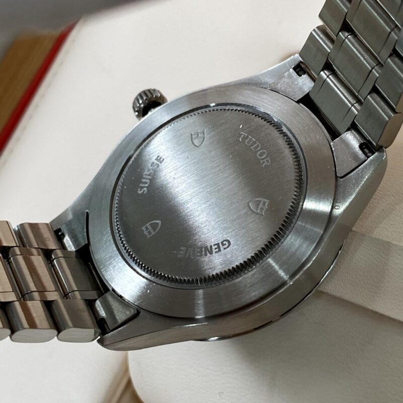 Đồng Hồ Tudor Rotor Self-Winding M12700-0004 Cũ