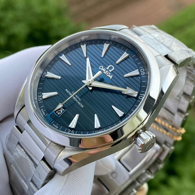 Đồng Hồ Omega Seamaster Aqua Terra Blue 220.10.41.21.03.001 Cũ