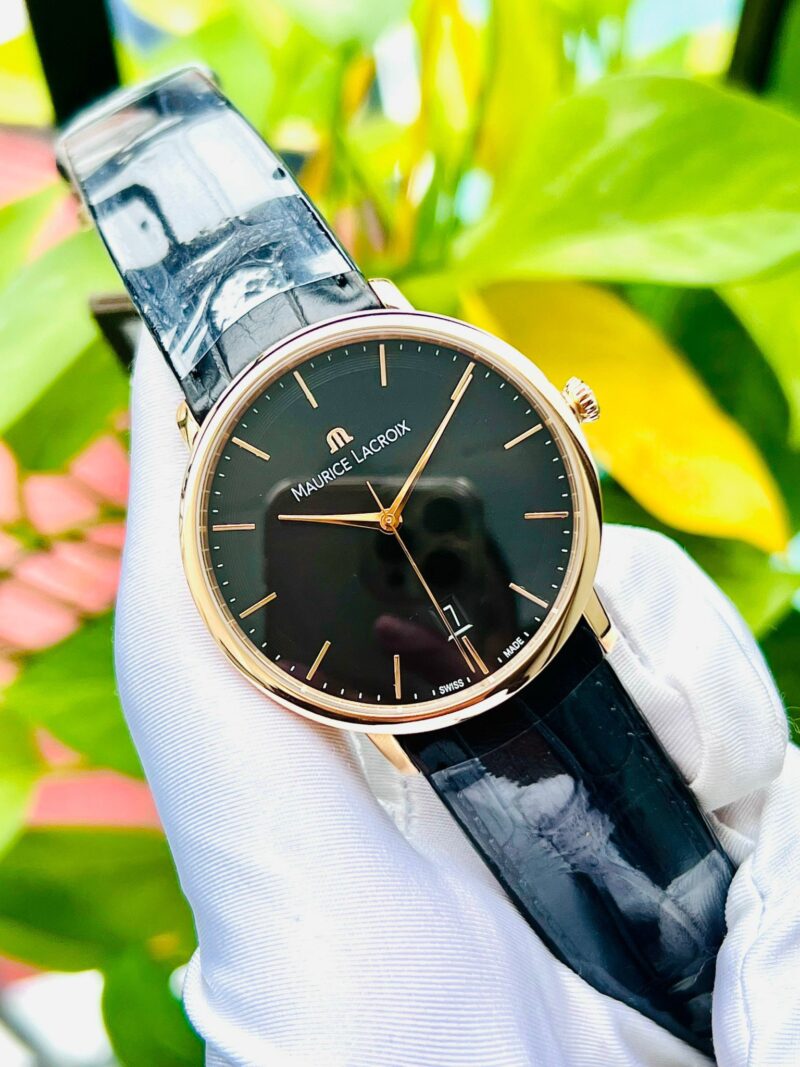 Đồng Hồ Maurice Lacroix Les Classiques Date vàng hồng 18k LC6007-PG101-330 Cũ