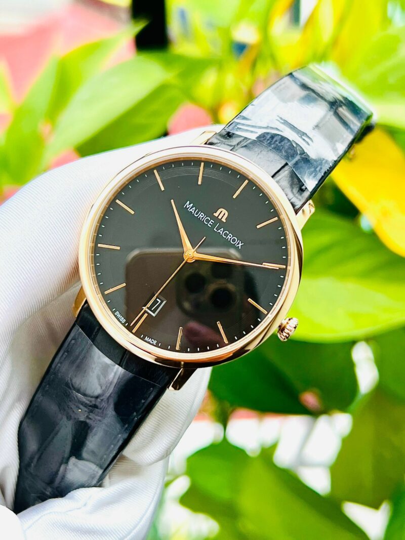 Đồng Hồ Maurice Lacroix Les Classiques Date vàng hồng 18k LC6007-PG101-330 Cũ