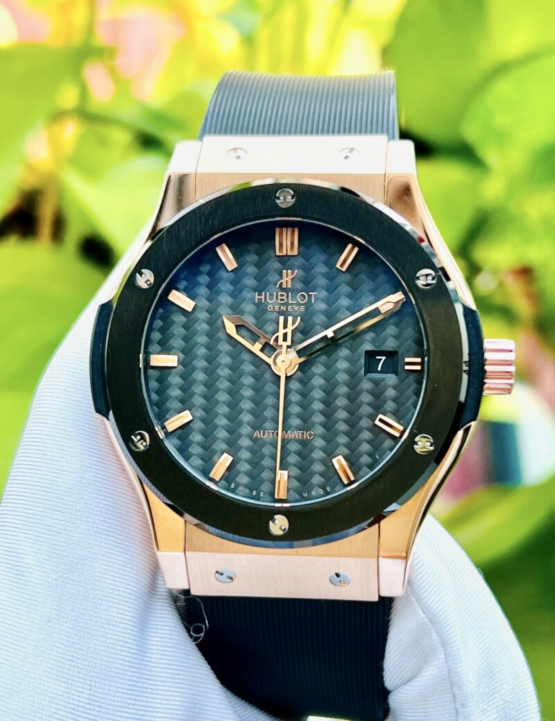 Đồng Hồ Hublot Classic Fusion Carbon Rose Gold 542.PM.1780.RX Cũ