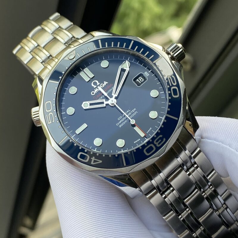 Đồng Hồ Omega Seamaster Diver 300M Chronometer 212.30.41.20.03.001 cũ