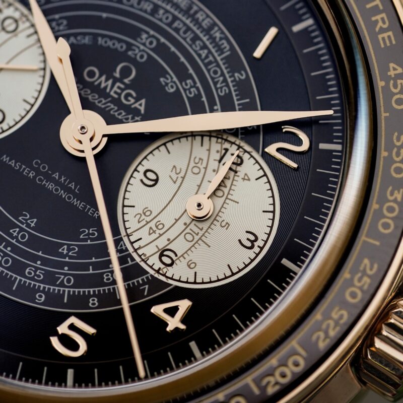 Đồng Hồ Omega Speedmaster Chronoscope Bronze Gold Co-Axial Master Chronometer Chronograph 329.92.43.51.10.001 32992435110001 Cũ