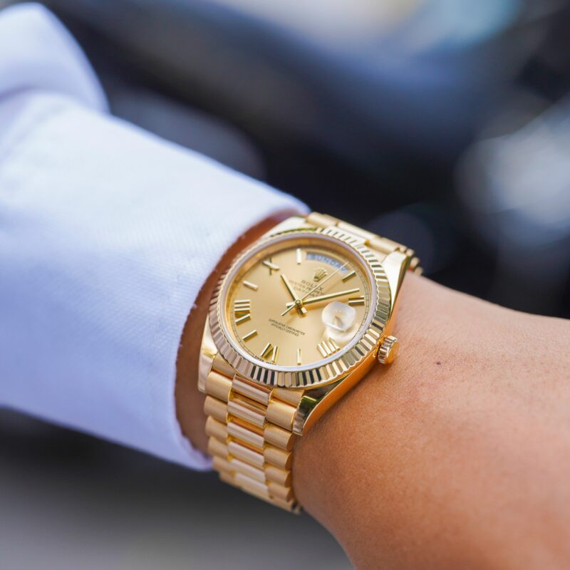 Đồng Hồ Rolex Day-Date 228238 Roman 18k Yellow Gold Cũ