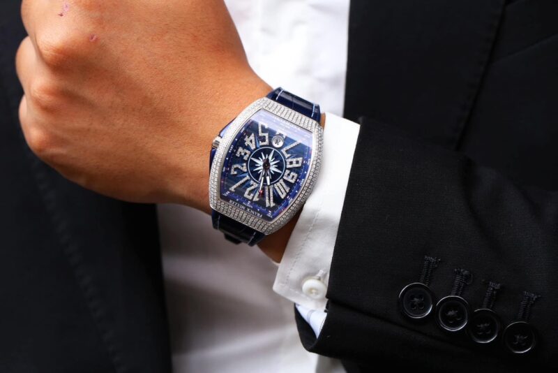 Đồng Hồ Franck Muller Yachting V41 Steel Custom Diamond Blue Dial Cũ