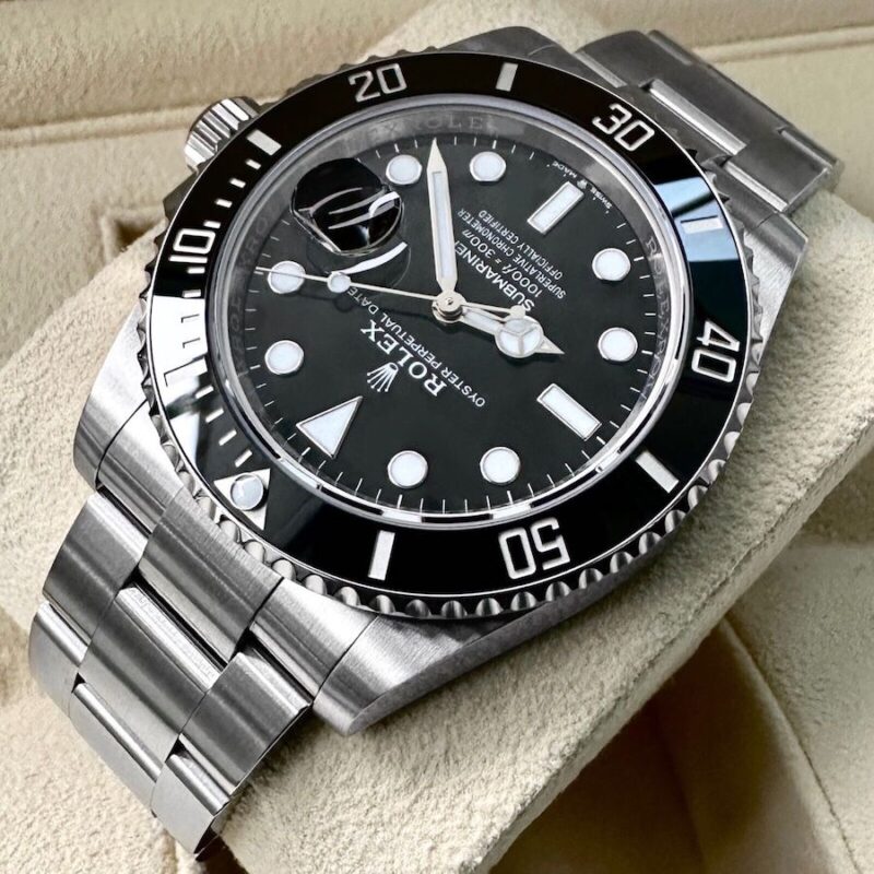 Đồng Hồ Rolex 41mm Submariner Stainless Steel 126610LN Cũ