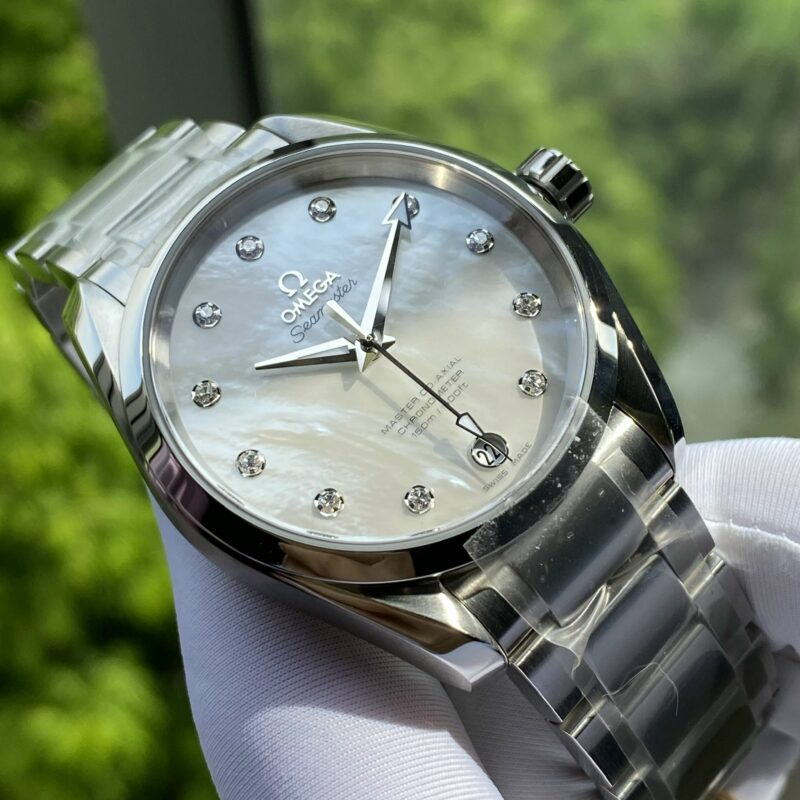 Đồng Hồ Omega Seamaster Aqua Terra Mother Of Pearl (231.10.39.21.55.002) Cũ