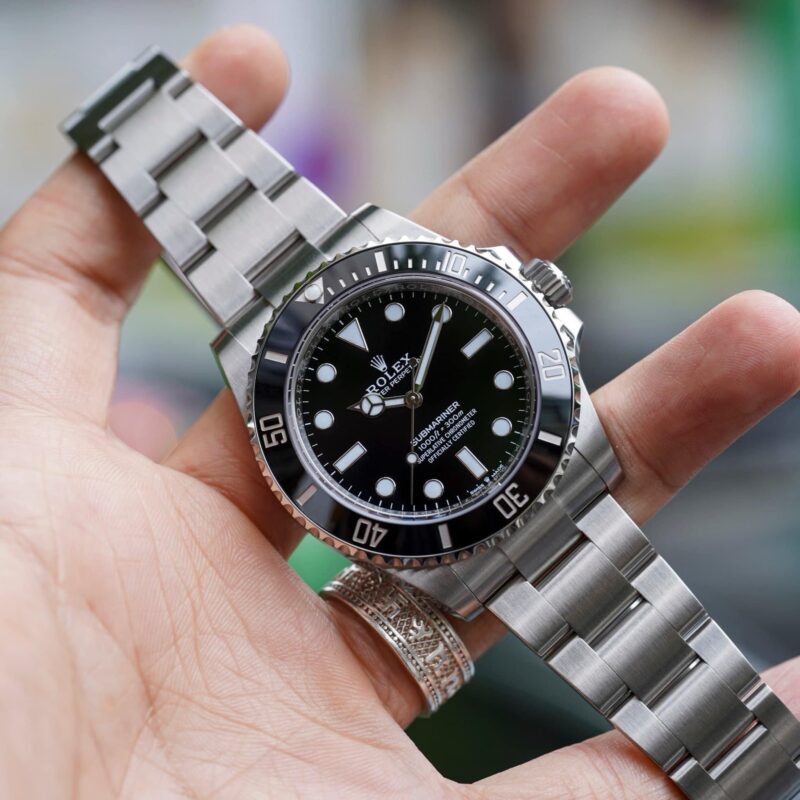 Đồng Hồ Rolex Submariner 124060-0001 Cũ